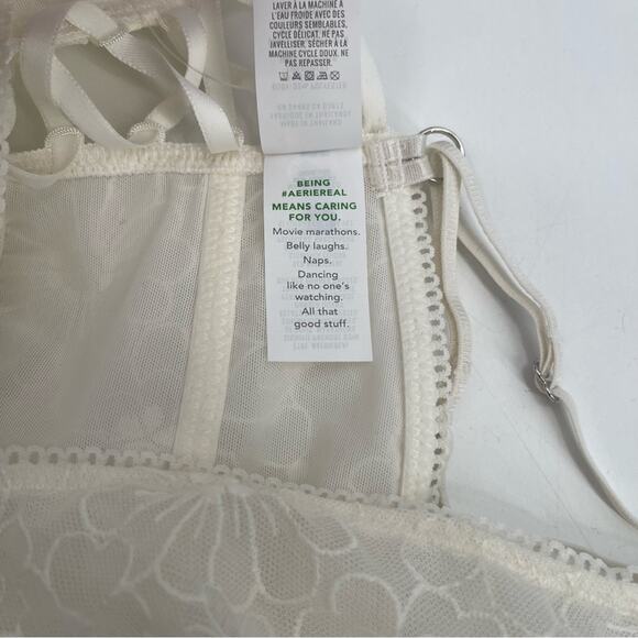 AERIE Bralette Size Medium Lace Embroidered Longline Bra Corset Cream Flower NWT - Picture 11 of 13